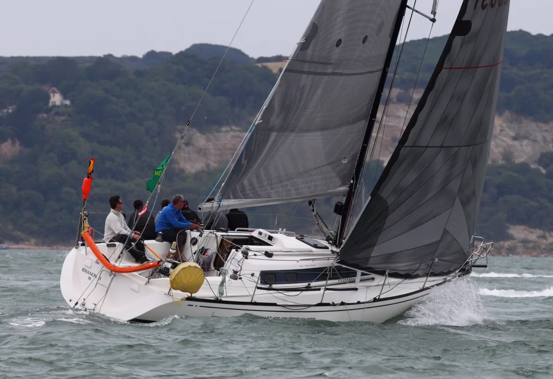 X-332 sailing