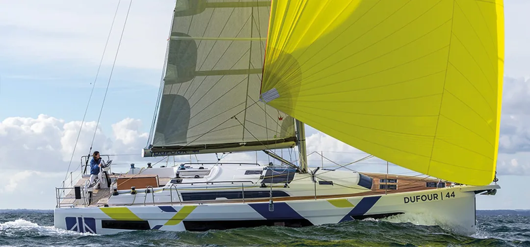 DUFOUR 44 sailing