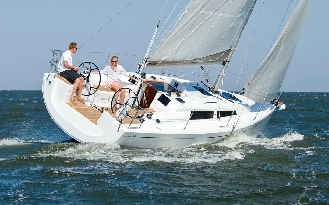 HANSE 315 sailing