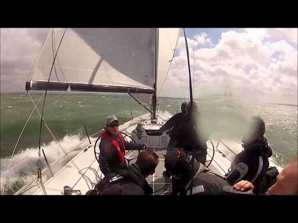 KER 40+ sailing