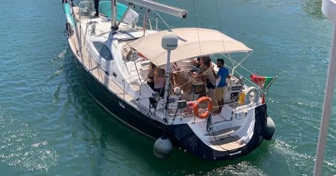 SUN ODYSSEY 49 sailing