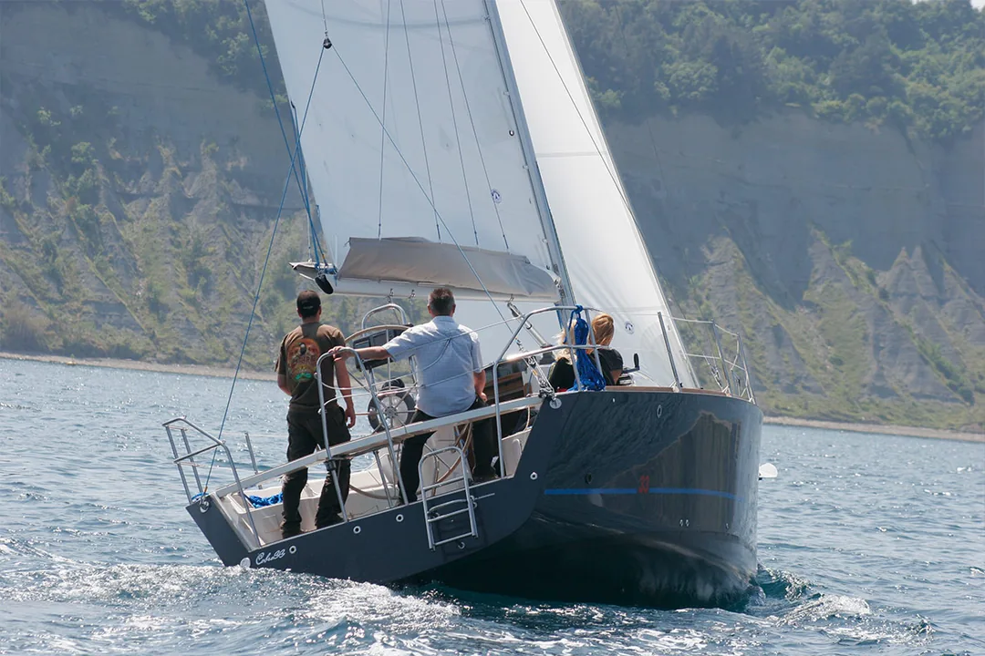 COBRA 33 sailing